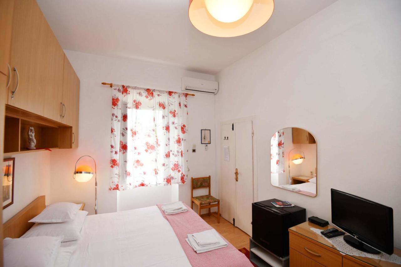 Guesthouse Manda Дубровник Екстериор снимка