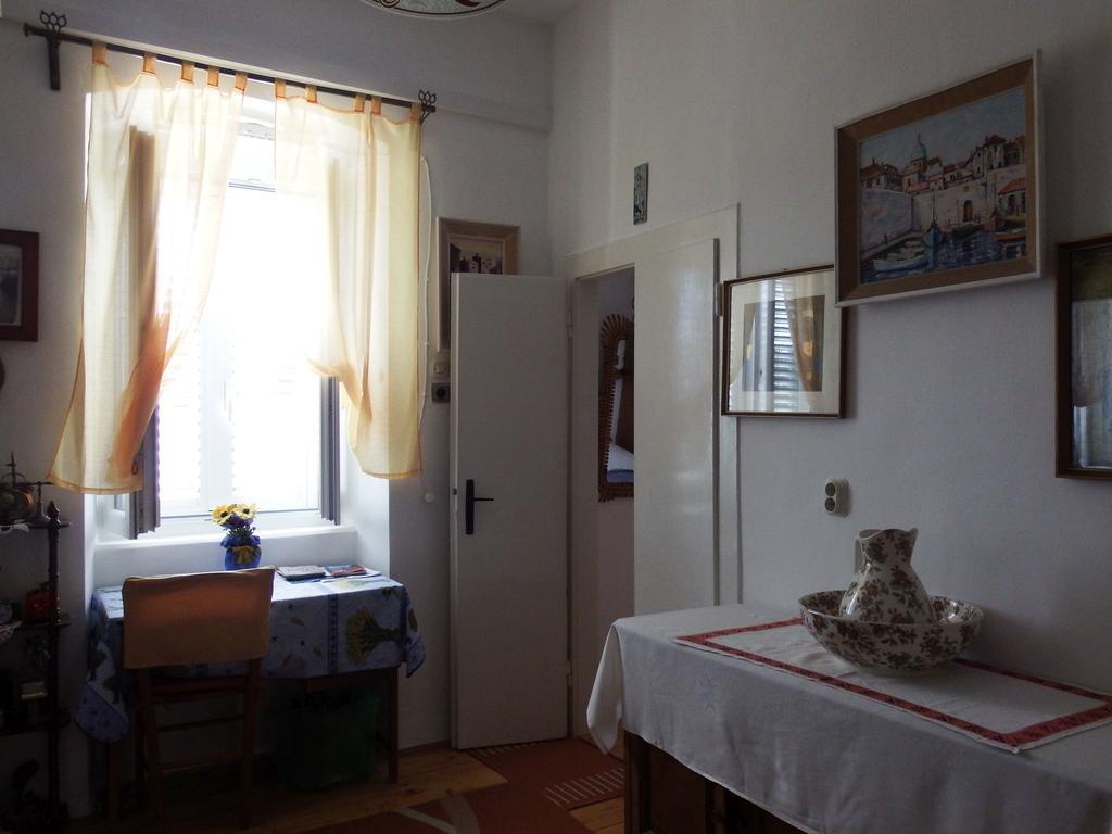 Guesthouse Manda Дубровник Екстериор снимка